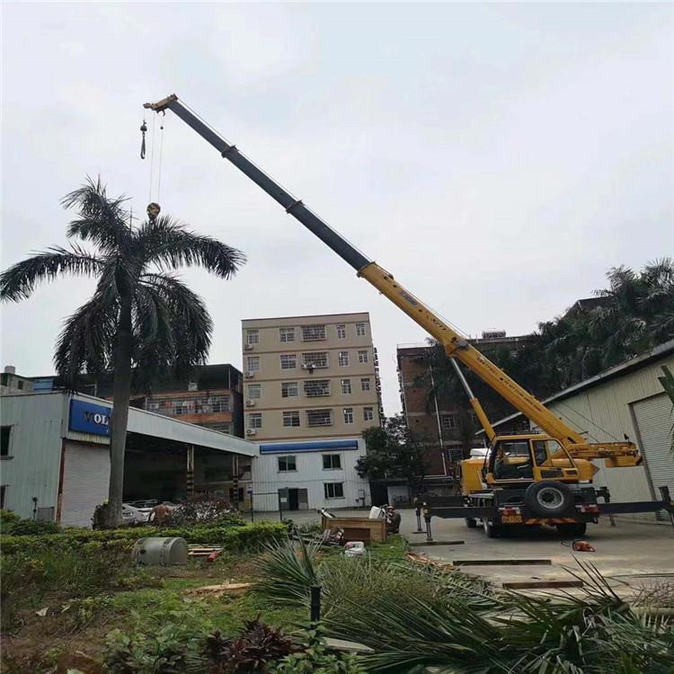 南海12吨吊车出租一天的收费标准是什么