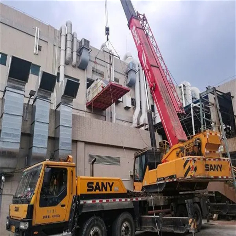 南海租赁大型汽车吊，助力工程项目高效进行