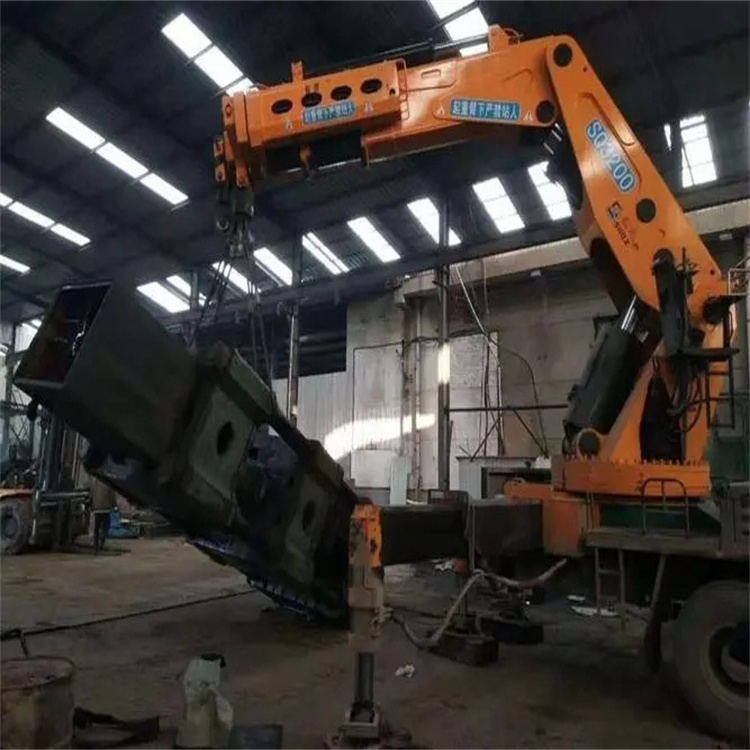 南海200吨折臂吊出租